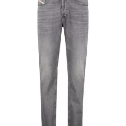 Diesel Slim-fit-Jeans »Herren Jeans D-FINING 09A11« 45 Diesel Slim-fit-Jeans »Herren Jeans D-FINING 09A11« -Diesel Verkäufe 266127e2 0ce2 5cf2 b897 6942ffffeb08