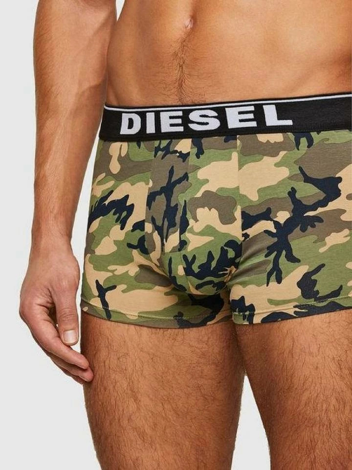 Diesel Boxershorts »Damien Classic Trunk« (3 Stück) im 3er Pack Grün camouflage#ft5_slash#schwarz#ft5_slash#schwarz, Blau camouflage#ft5_slash#blau#ft5_slash#schwarz, Grau camouflage#ft5_slash#grau#ft5_slash#schwarz 4 Diesel Boxershorts »Damien Classic Trunk« (3 Stück) im 3er Pack Grün camouflage#ft5_slash#schwarz#ft5_slash#schwarz, Blau camouflage#ft5_slash#blau#ft5_slash#schwarz, Grau camouflage#ft5_slash#grau#ft5_slash#schwarz – Bild 4