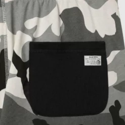 Diesel Sweatpants »Peter Camouflage Logo« -Diesel Verkäufe bb81b83c aa04 431a 94c3 e494795d34e0