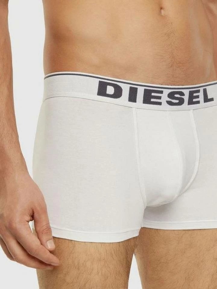 Diesel Boxershorts »Damien Classic Trunk« (3 Stück) im 3er Pack Schwarz, Schwarz#ft5_slash#grau#ft5_slash#weiß, Weiß, Schwarz#ft5_slash#grau#ft5_slash#blau 4 Diesel Boxershorts »Damien Classic Trunk« (3 Stück) im 3er Pack Schwarz, Schwarz#ft5_slash#grau#ft5_slash#weiß, Weiß, Schwarz#ft5_slash#grau#ft5_slash#blau – Bild 4
