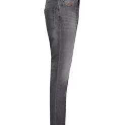 Diesel Slim-fit-Jeans »Herren Jeans "D-Fining 069SU" Tapered Fit« -Diesel Verkäufe d1ed01a2 18b0 5144 87a0 9560e24f30b3